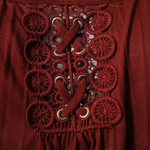 New York Laundry wine color tie front blouse top  Sz L  NWOT - Picture 4 of 9